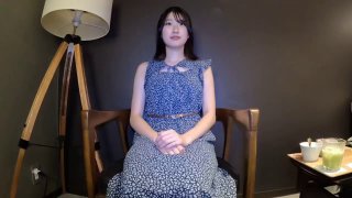 第一次拍摄漂亮女孩的性爱电影
